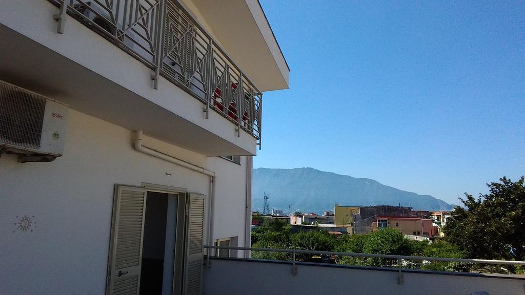 B&B Sweet Home Two Steps From The Ruins... Pompei Exterior photo